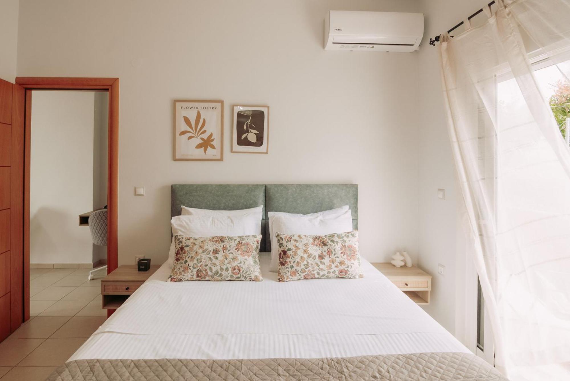 Summer Blue Apartments Chania 干尼亞 外观 照片